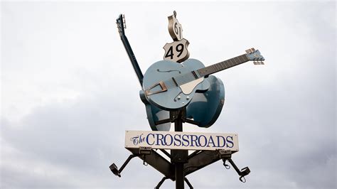  Crossroads Blues: Una Sinfonía de Desesperación y Esperanza en el Delta del Mississippi