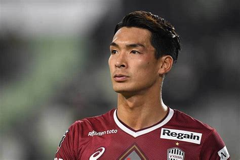 槙野智章引退理由：なぜ彼はサッカー界から去ったのか？